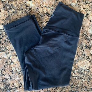 Lululemon Align Crop 19” Size 4